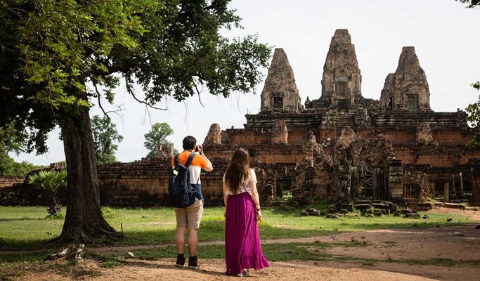 Angkor Temples Tour: Pre Rup + Banteay Srei + East Mebon + Ta Som + Preah Khan 1 Day Tour