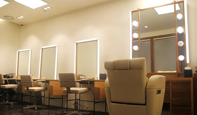 BOBORIS江南店：パーソナルカラー診断・メイクアップ＆ヘアスタイリング