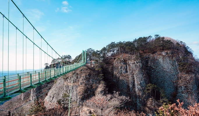 Gyeongbuk Bonghwa Cheongryangsan Provincial Park Hiking Tour from Seoul