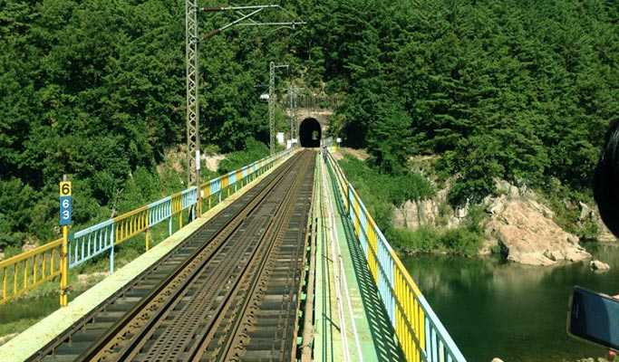 Gyeongbuk Bonghwa Sepyeong Sky Walk Trekking Tour from Seoul
