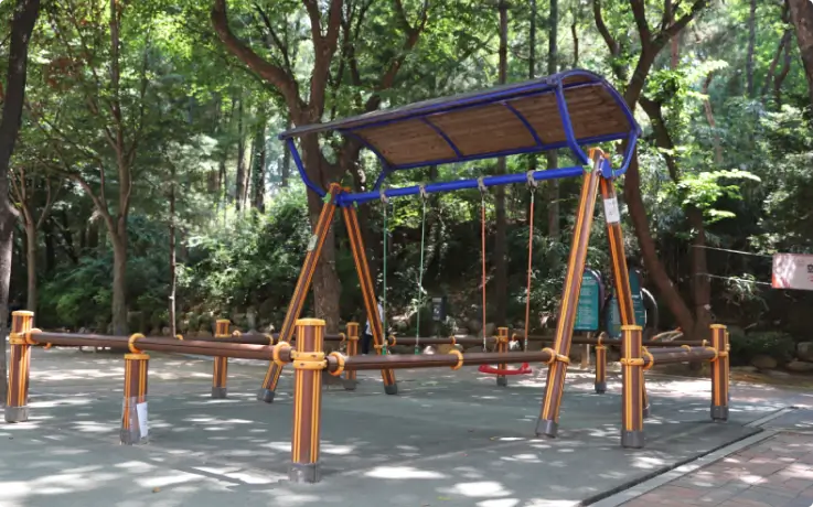 Swing at Hakdong Park, a park frequently visited by BTS during their trainee days.