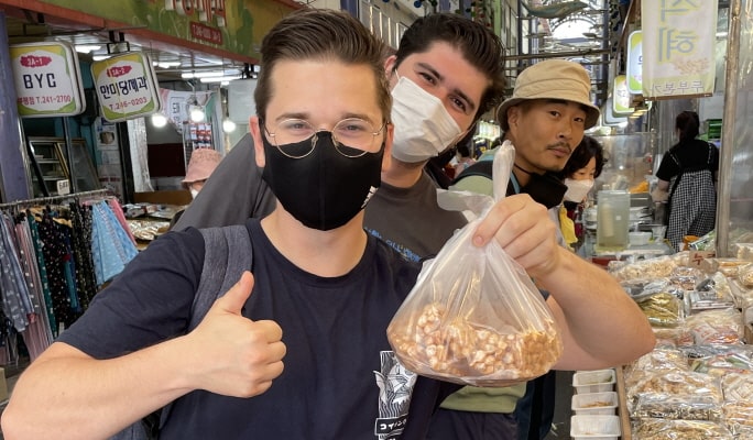 Busan Local Food Cooking Class + Market Tour With a Local Chef