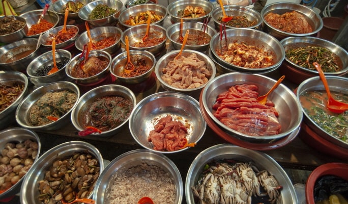 Jagalchi Fish Market & Korean Food Market Tour With a Local Chef in Busan