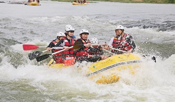 White Water Rafting + Donguibogam Village Tour - from Busan  (~Aug)
