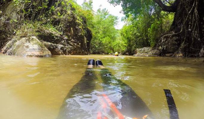 Canyoning (Waterfall Rappelling) Experience in Da Lat City