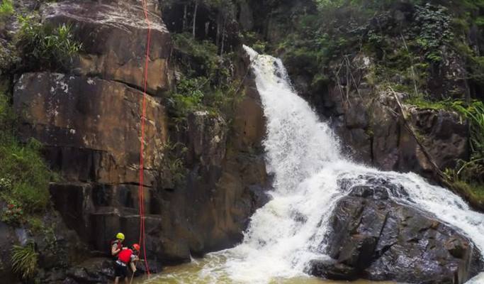 Canyoning (Waterfall Rappelling) Experience in Da Lat City