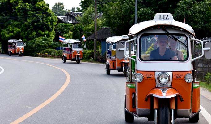 Chiang Mai 1 Day Tuk Tuk Tour (+Thai Lunch/Tuk Tuk Drive & Ride)