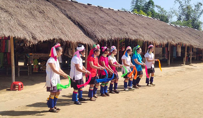 Chiang Rai Highlights: Guided 1 Day Tour (+Thai Lunch)