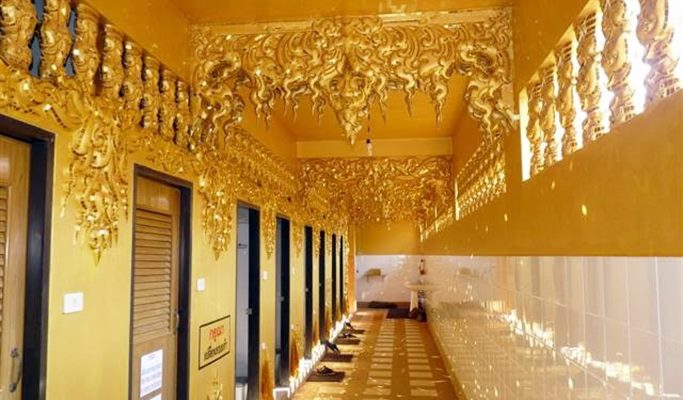 Chiang Rai Golden Triangle + White Temple + Black House + Blue Temple 2D1N Join-in Tour - from Chiang Mai