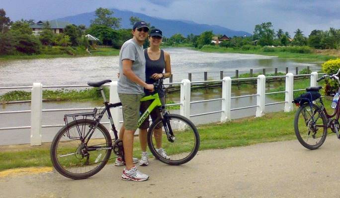 Chiang Mai by Bike: Small Group Bike Tour of Southeast Chiang Mai (Full Day)