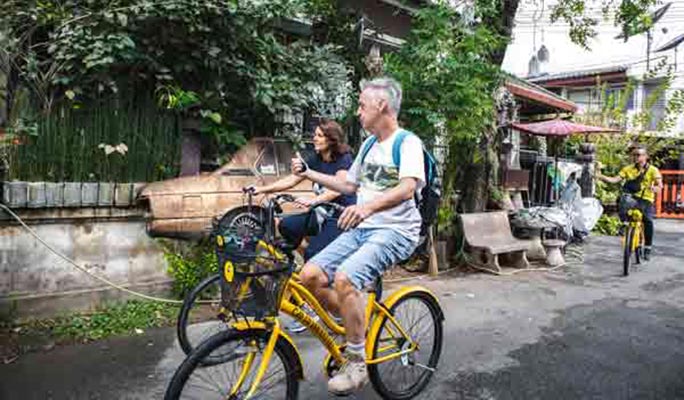 Chiang Mai by Bike Half Day Tour (Morning/Afternoon)
