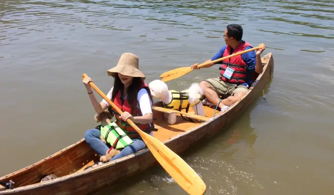 Travel With Your Pet to Chuncheon from Seoul (+ Dog-Friendly Canoe & Woodworking Experience) (Sept~Oct)