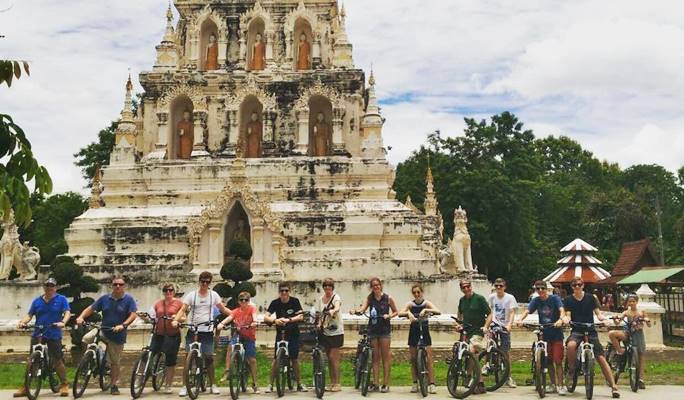 Chiang Mai by Bike: Small Group Bike Tour of South Chiang Mai (Half Day)