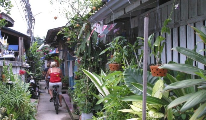 Colors of Pattaya: Bike Tour