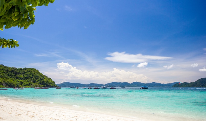 Coral Island (Koh Larn) & Koh Sak 1 Day Tour (+ Lunch/Snorkeling) (+ Water Activity Options) - from Pattaya