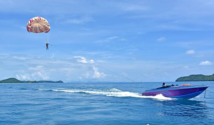 Coral Island Half Day Tour by Speedboat (+Snorkeling) - from Phuket