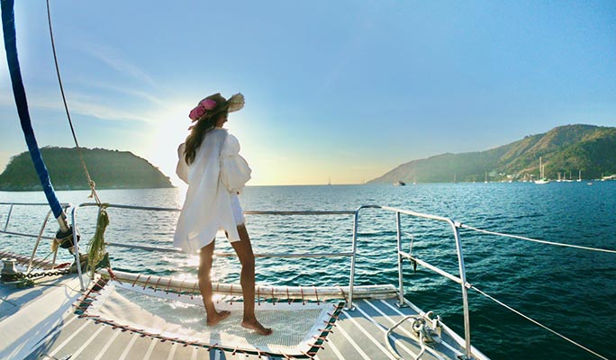 Phuket Coral Island + Catamaran Yacht Sunset Cruise Dinner (+ Hotel Transfer)