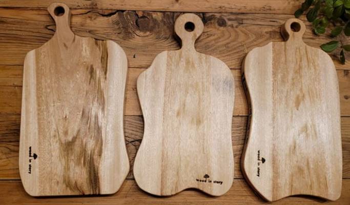 Make Your Own Wooden Cutting Board in Gyeongju