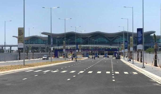 Da Lat Lien Khuong Airport / Da Lat City Center ↔ Nha Trang Cam Ranh International Airport Transfer - Airport Taxi (24/7)