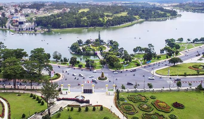 Da Lat Lien Khuong Airport ↔ Da Lat City Center Transfer - Airport Taxi (24/7)