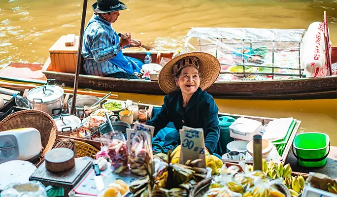Maeklong Railway Market + Damnoen Saduak Floating Market & Michelin Guide Foodie Tour - from Bangkok