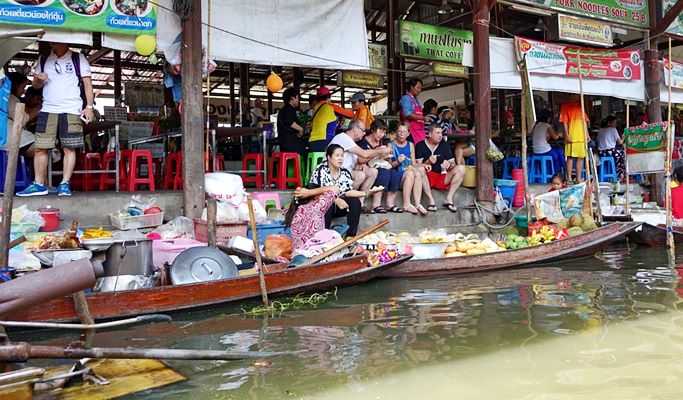 Damnoen Saduak Floating Market & River Kwai 1 Day Tour - from Bangkok