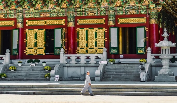 Danyang 1 Day Tour from Seoul: Guinsa Temple + Bobaljae Maple Road (+ Ondal Film Set & Cave/ Cheongpung Cable Car/ Mancheonha Skywalk)