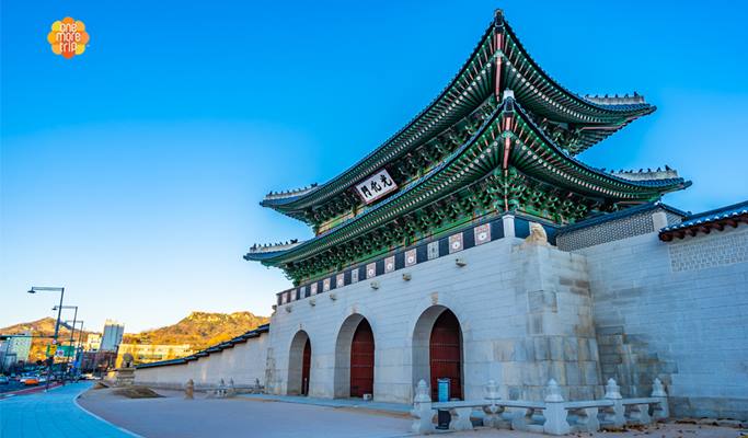 Gyeongbokgung Palace Half Day Tour