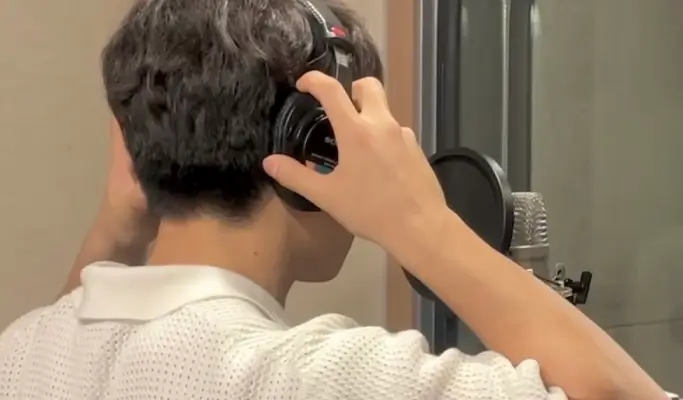 K-pop Song Production Experience in Hongdae: Create & Record Your Own K-pop Song