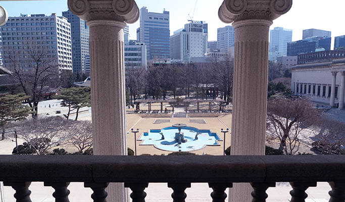 Seoul by Foot: Walking Tour in Deoksugung Palace & Jeongdong - Outdoor Library of Modern Korean History