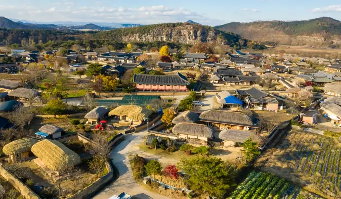 Discover Eastern Korea in 4 Days from Seoul: A Curated All-Inclusive Tour with Premium Accommodation & Meals