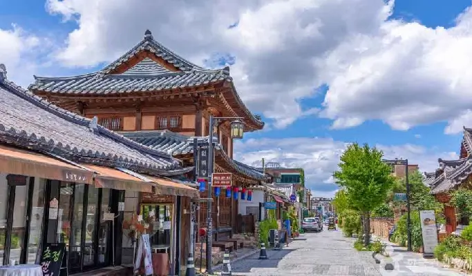 Strange Stories from Jeolla-do: 1 Day Jeonju & Jeolla-do Tour from Seoul