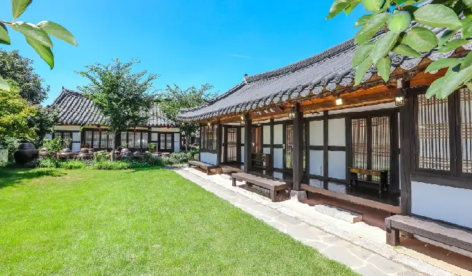 Strange Stories from Jeolla-do: 1 Day Jeonju & Jeolla-do Tour from Seoul