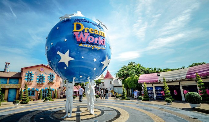 Full Day Dream World Entrance Fee with Rides Only