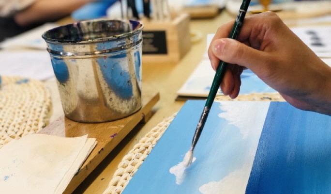 Acrylic Painting Class in Jamsil, Seoul
