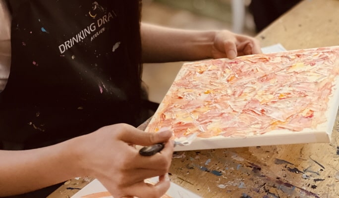 Acrylic Painting Class in Jamsil, Seoul