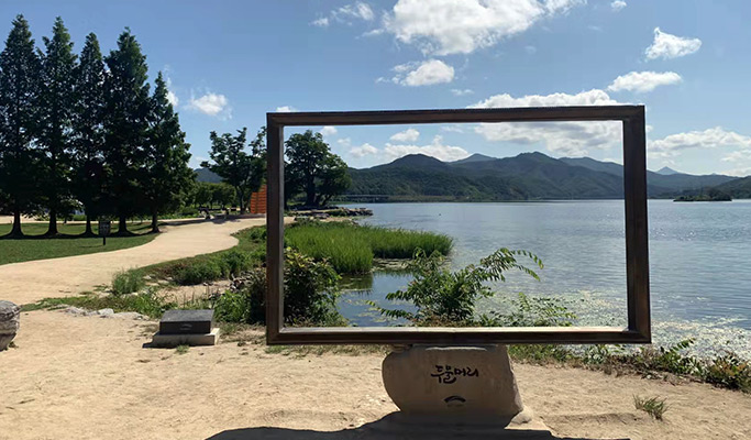 Spring Special: Yangpyeong Galsan Park + Dreamy Camera Cafe + Han River Cruise Tour from Seoul (Mar 30~Apr 16)