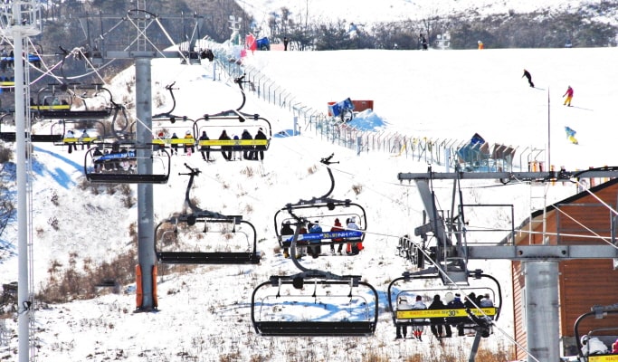 エデンバレーリゾート：釜山発スキー/スノーボード＆雪そり1日ツアー