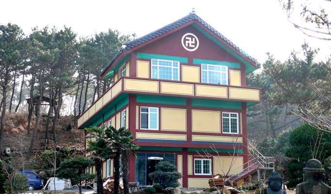 Eden Valley Luge + Ananti Cove + Jukseong Dream Church + Haedong Yonggungsa Temple 1 Day Tour - from Busan
