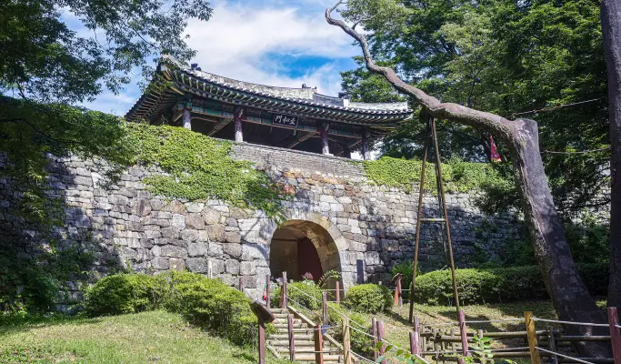 The Royal Tomb of King Sejong + Icheon Ceramics Village + Namhansanseong Fortress 1 Day Tour - from Seoul (EG Tour)