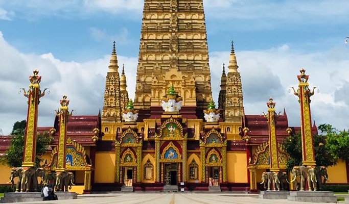 Phang Nga Phung Chang Cave + 3 Temples 1 Day Tour - from Khao Lak (+Lunch/Transfer)