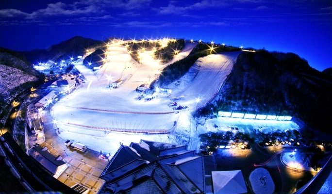 Elysian Gangchon Ski Resort Night Ski Tour Trazy Korea 