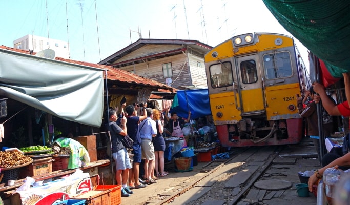 Floating Market & Fishing Village One Day Private Tour
