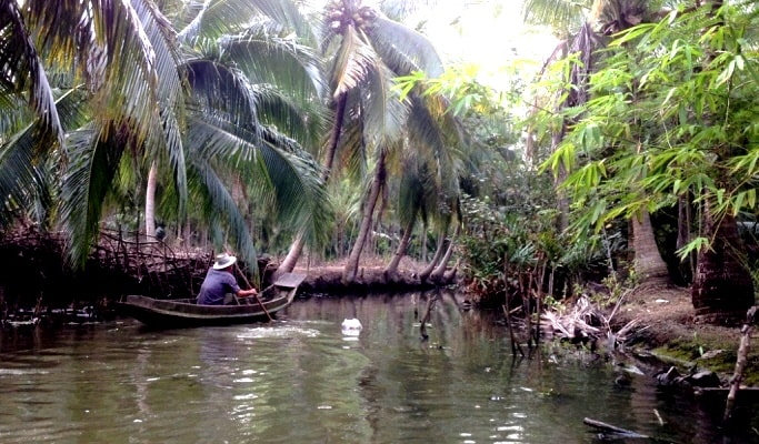 Floating Market & Fishing Village One Day Private Tour