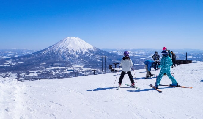Fujiyama Snow Resort Yeti: 1 Day Ski/Snow Sled Tour - from Tokyo