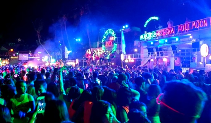 Koh Phangan Full Moon Party Round-trip Transfers (Vehicle & Speedboat) - from Koh Samui