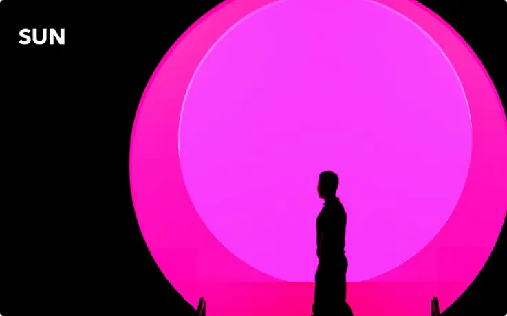 Pink sun at the Gangneung Arte Museum.