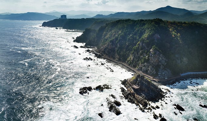 Jeongdong-Simgok Badabuchae-gil Trail + Gangneung Jungang Market + Jeongdongjin Rail Bike 1 Day Tour