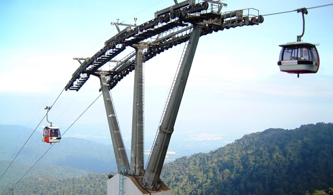 Genting Highlands & Chin Swee Caves Temple 1 Day Tour (+ Cable Car Ride) - from Kuala Lumpur