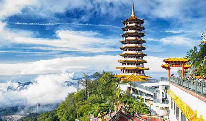 Genting Highlands & Chin Swee Caves Temple 1 Day Tour (+ Cable Car Ride) - from Kuala Lumpur